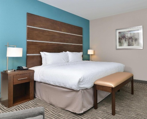 Hampton Inn By Hilton & Suites Des Moines Downtown image 22