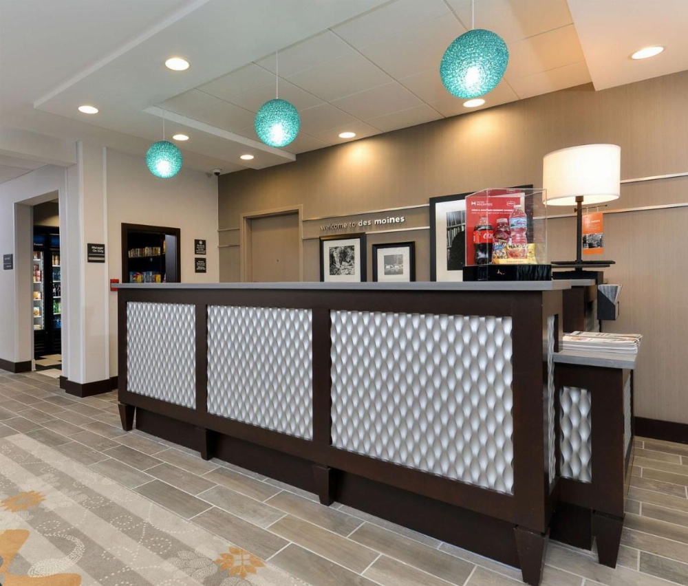 Hampton Inn By Hilton & Suites Des Moines Downtown Image 29
