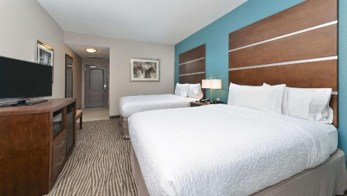 Hampton Inn By Hilton & Suites Des Moines Downtown image 38